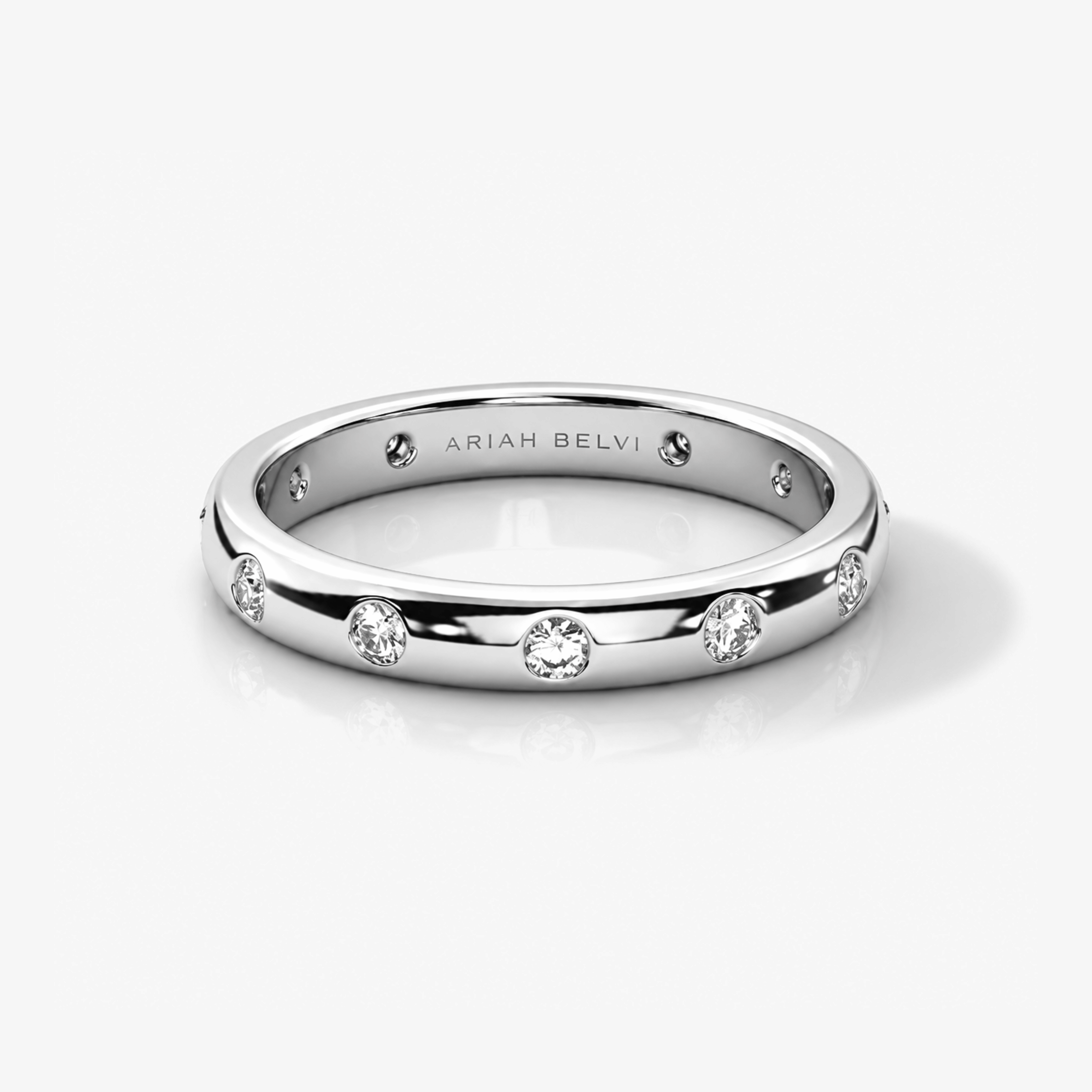 Swiss Set Round Diamond Band
