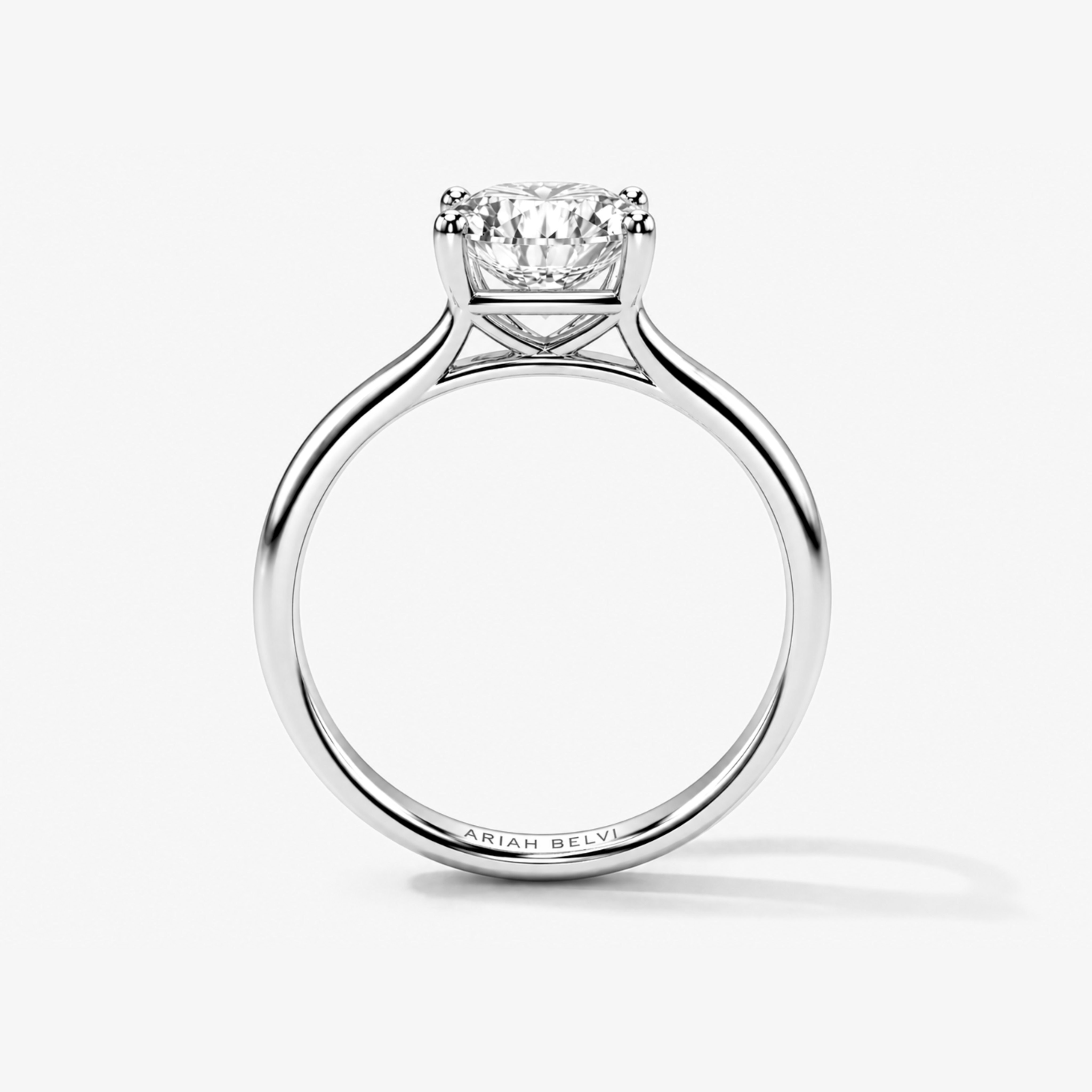 Round Brilliant 4-Claw Diamond Solitaire Engagement Ring