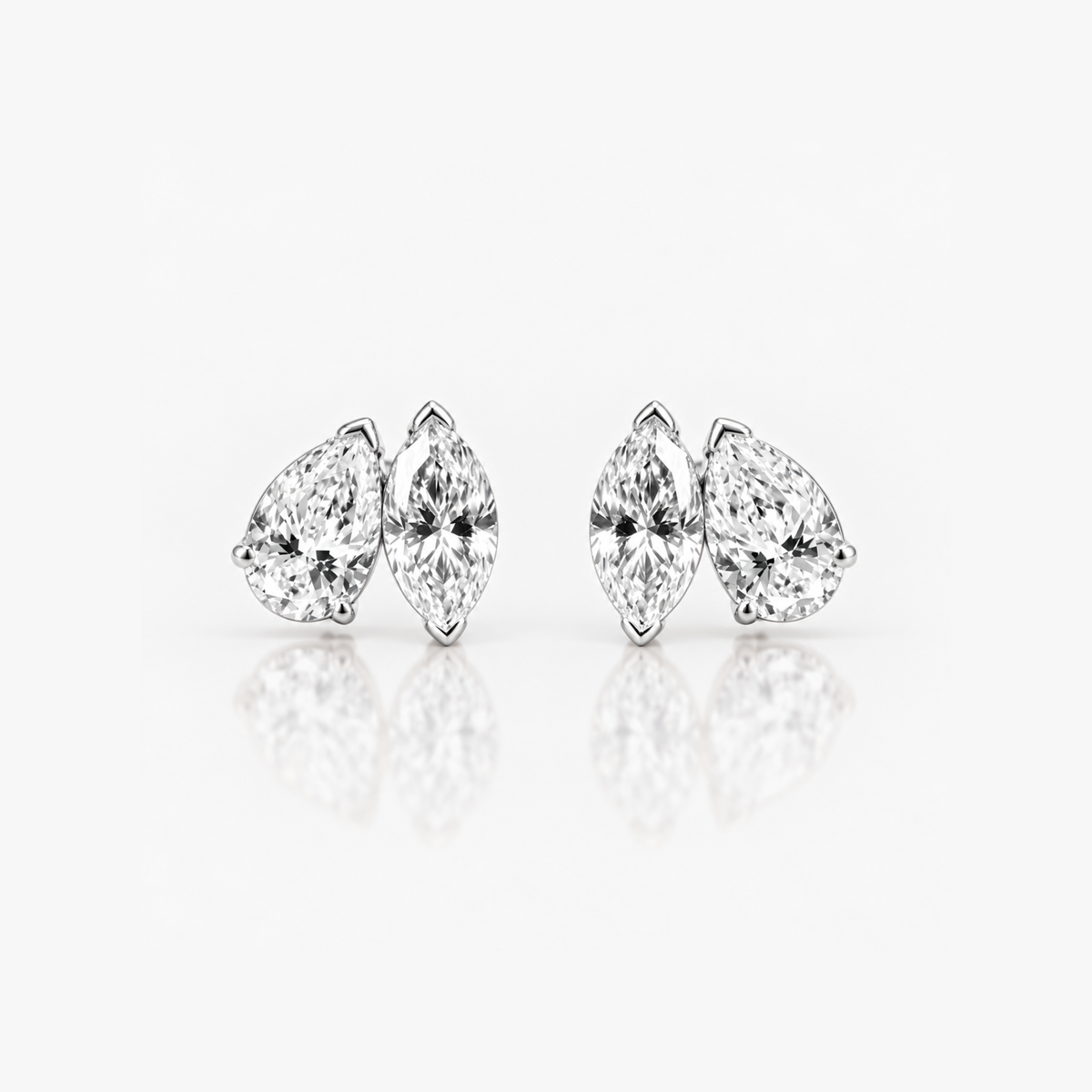 Signature Toi et Moi Diamond Studs